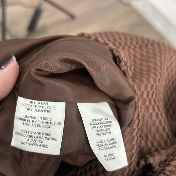 Jones NY Brown Textured Sleeveless Dress With Jeweled Neckline Size 4 - Picture 8 of 9